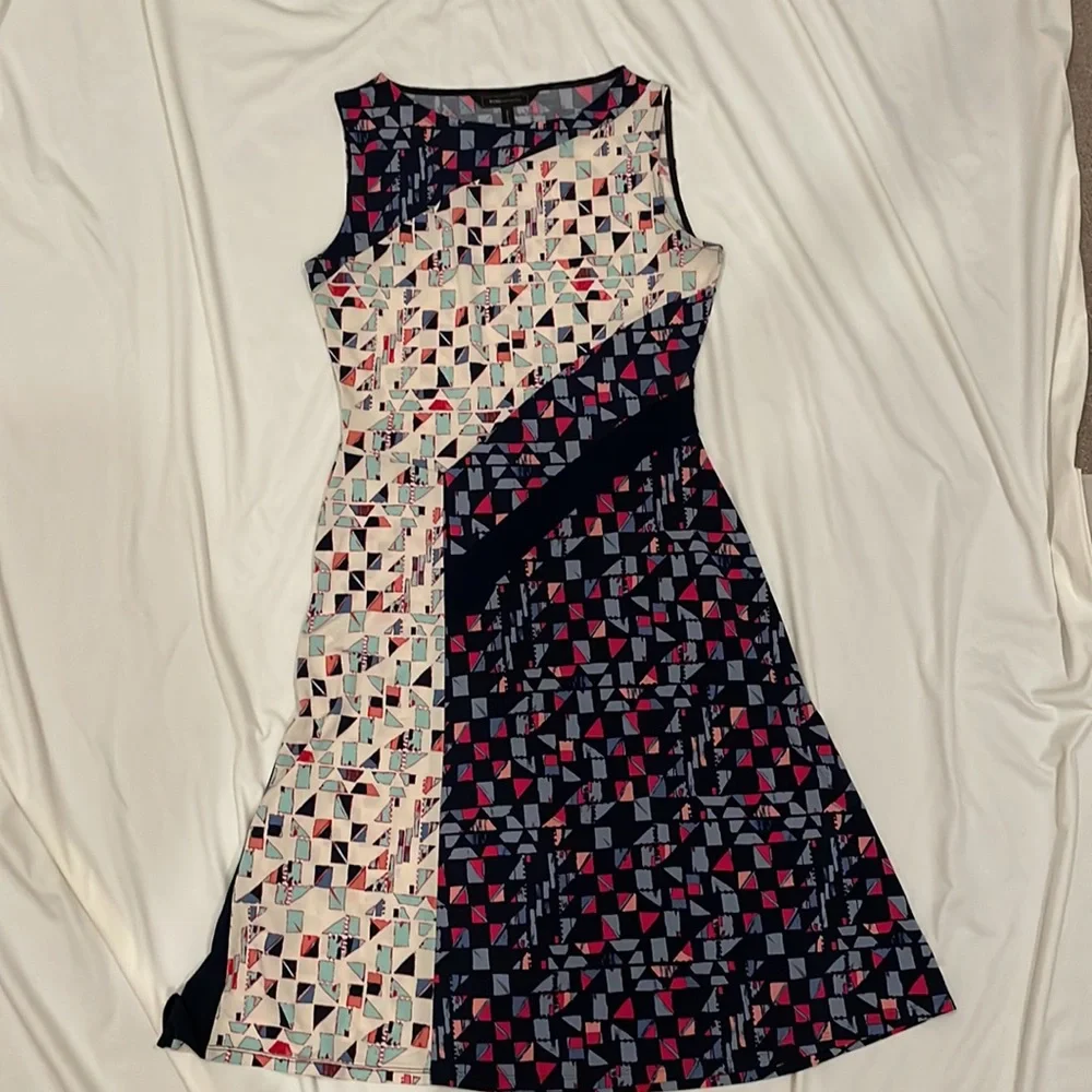 BCBGMaxAzria Kelsee Mosaic Maternity Printed Dress - Picture 4 of 13